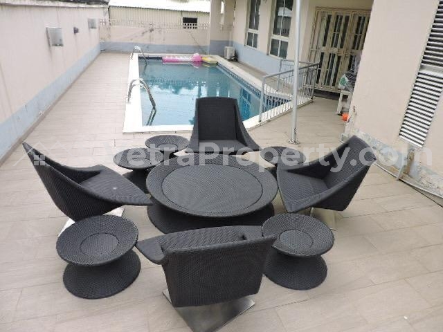 Image 1 Title