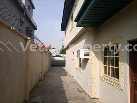 Image 1 Title