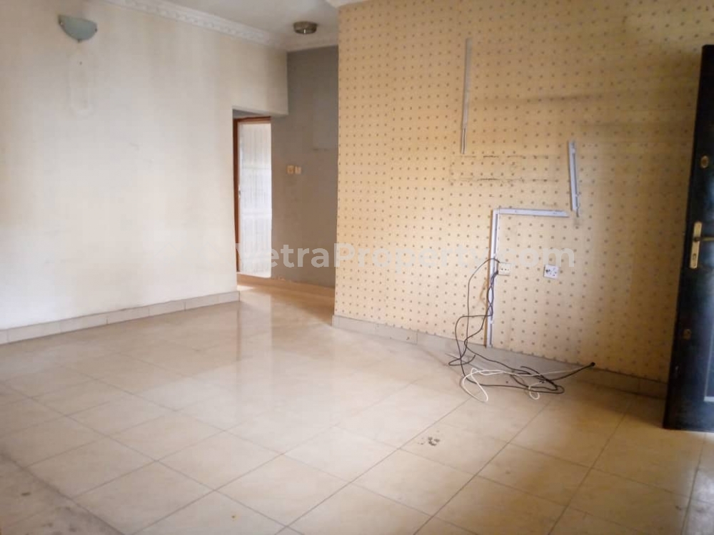  Standard 3 Bedroom Flat (;upstairs With Balcony)  3 bedroom Flat for Rent Yaba Lagos Vetra  Property