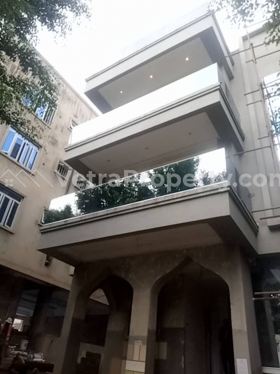 Image 1 Title