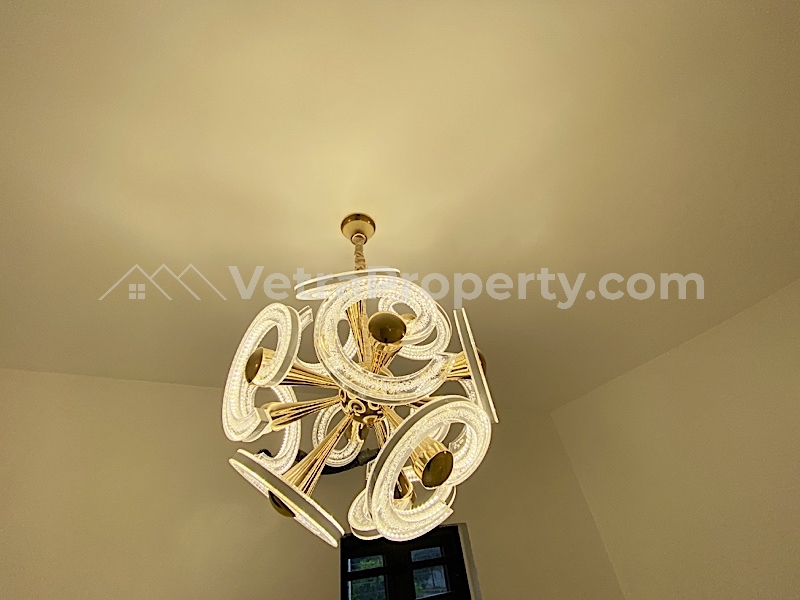 Image 1 Title
