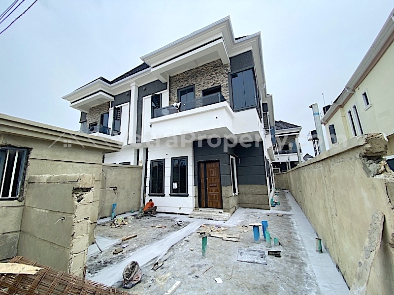  New House Clean 4 Bedroom Semi Detached Duplex+bq In A Gated Estate  4 bedroom Semi-Detached Duplex for Sale Lekki Lagos Vetra  Property