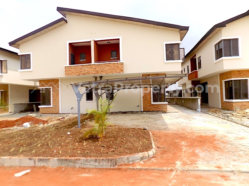 Very Big Compound 4 Bedroom Semi Detached Duplex With Bq+24hrs Power  Semi-Detached Duplex for Sale Lekki Lagos Vetra  Property
