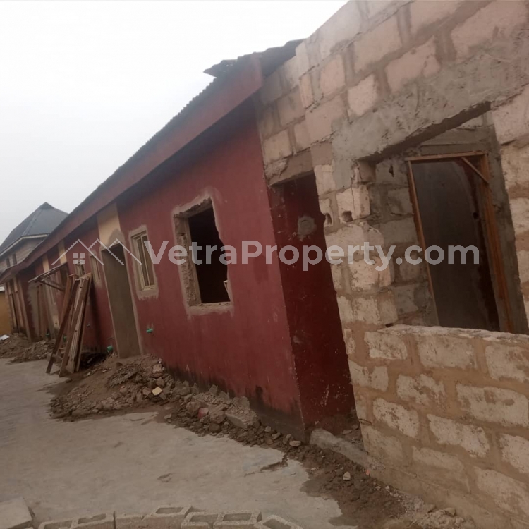  A Well Located Solid 3nos Of Mini Flat, 2nos Of A Roomself& A Shop  Detached Bungalow for Sale Egbe Lagos Vetra  Property
