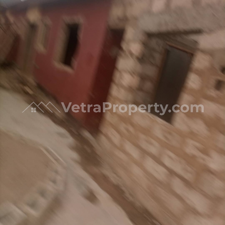 Image 1 Title