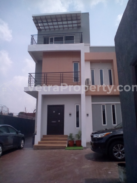  Brand New, Exquisite And Modern Office Space. Size: 80sqm With Extra Private Space  Office Space for Rent Magodo Lagos Vetra  Property