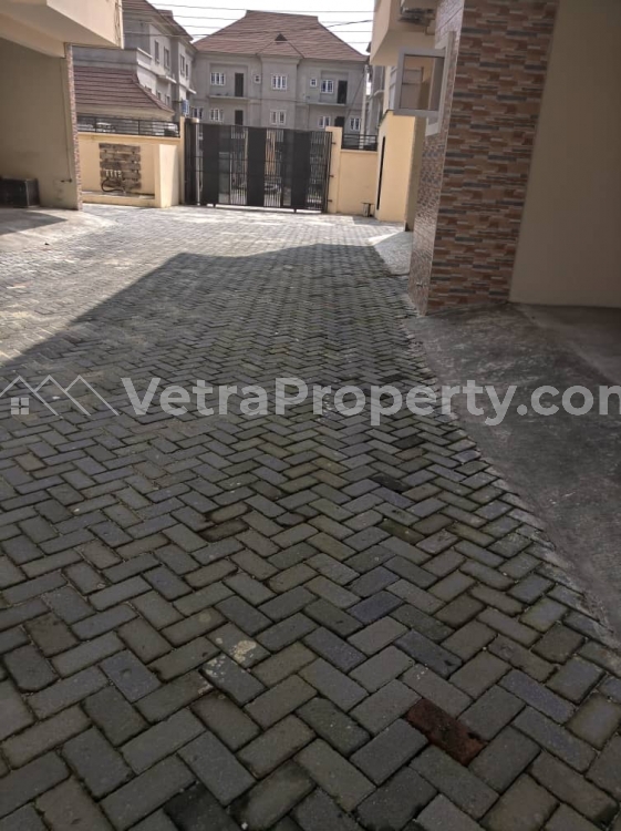 Image 1 Title