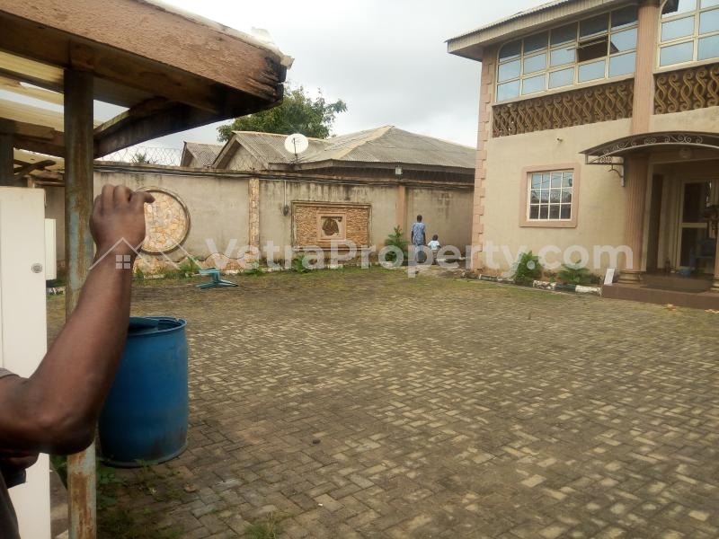 Image 1 Title