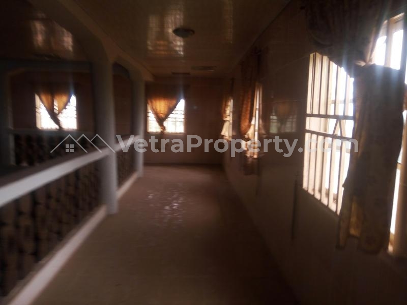 Image 1 Title