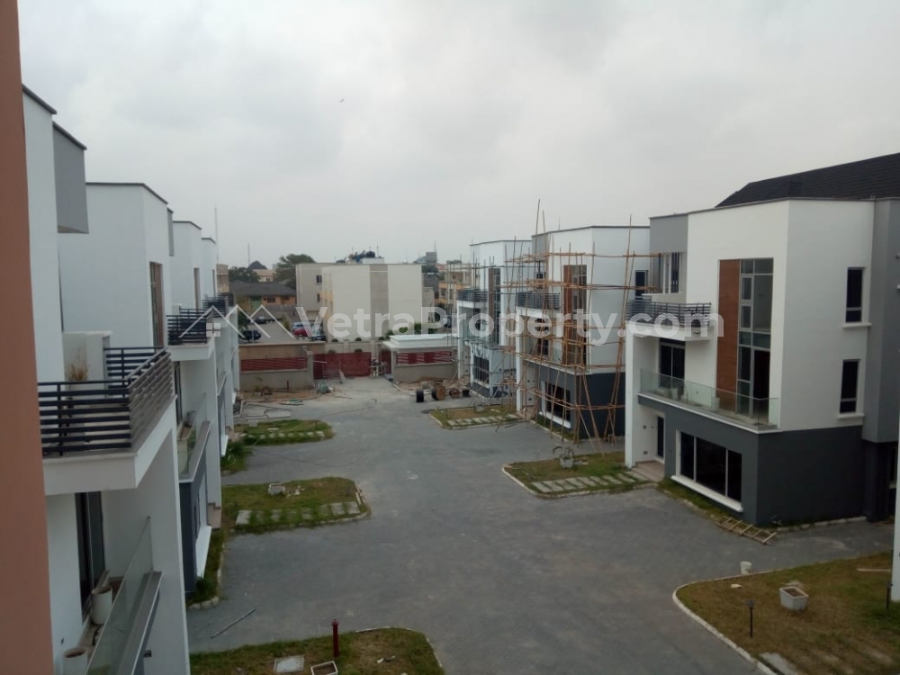Image 1 Title