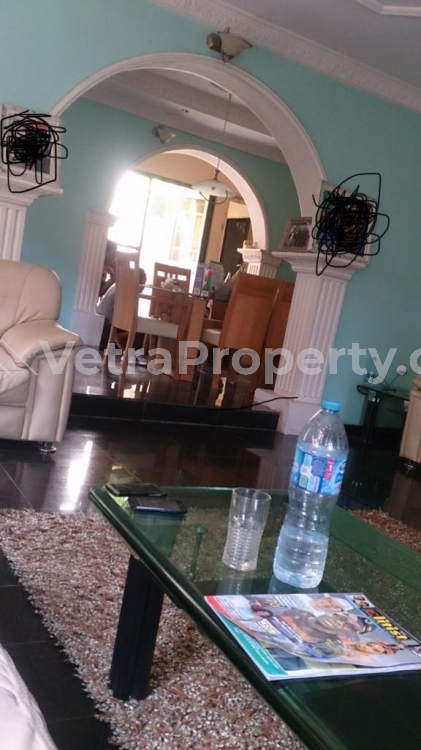Image 1 Title