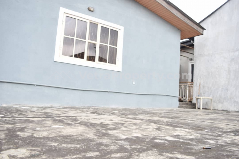Image 1 Title