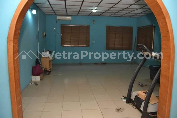 Image 1 Title