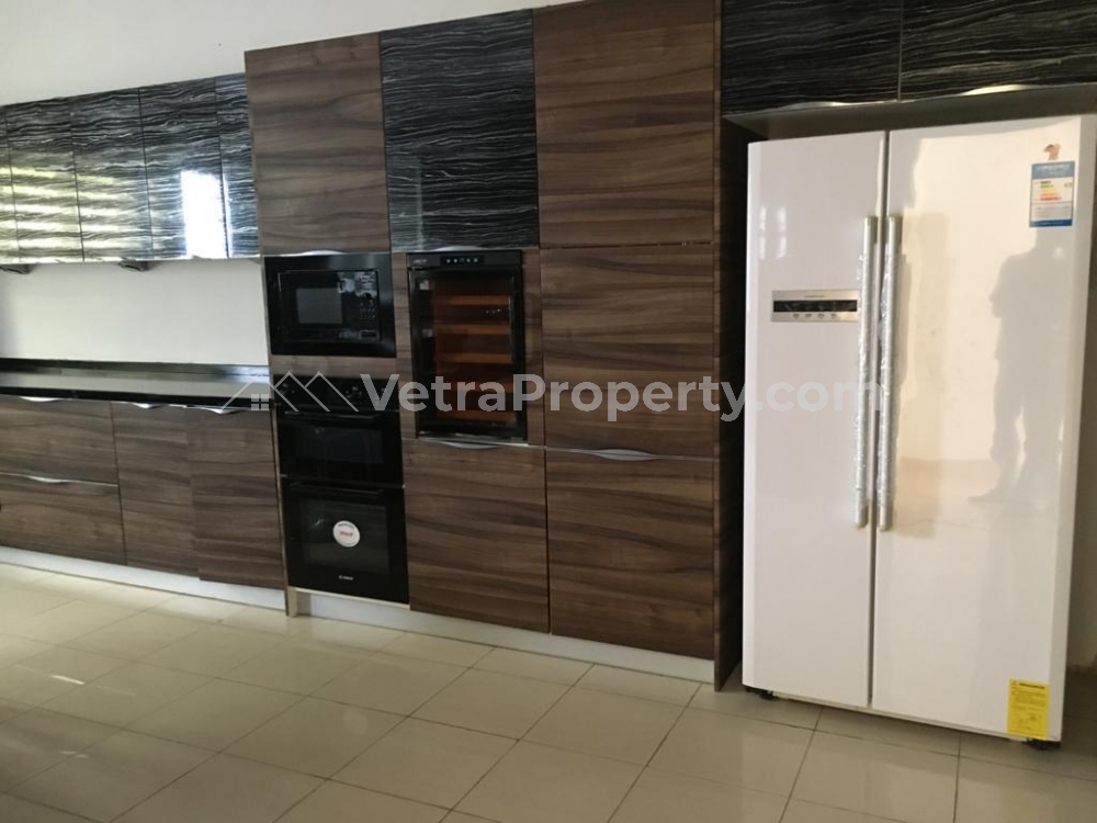 Image 1 Title