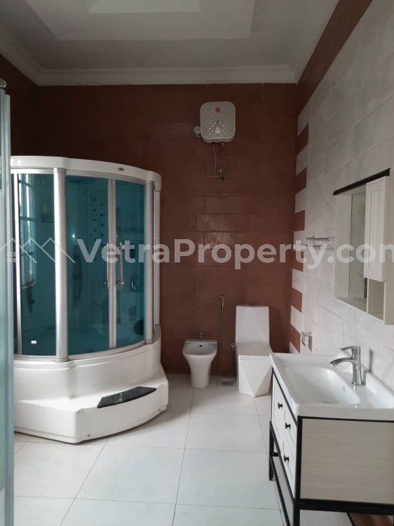 Image 1 Title