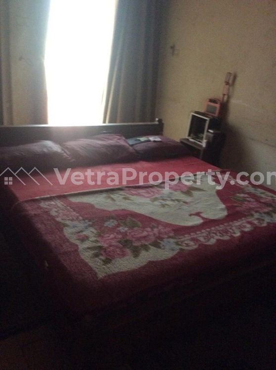 Image 1 Title