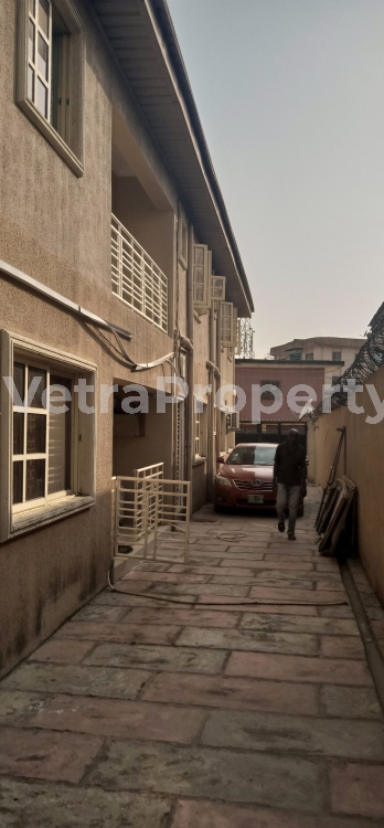 Image 1 Title