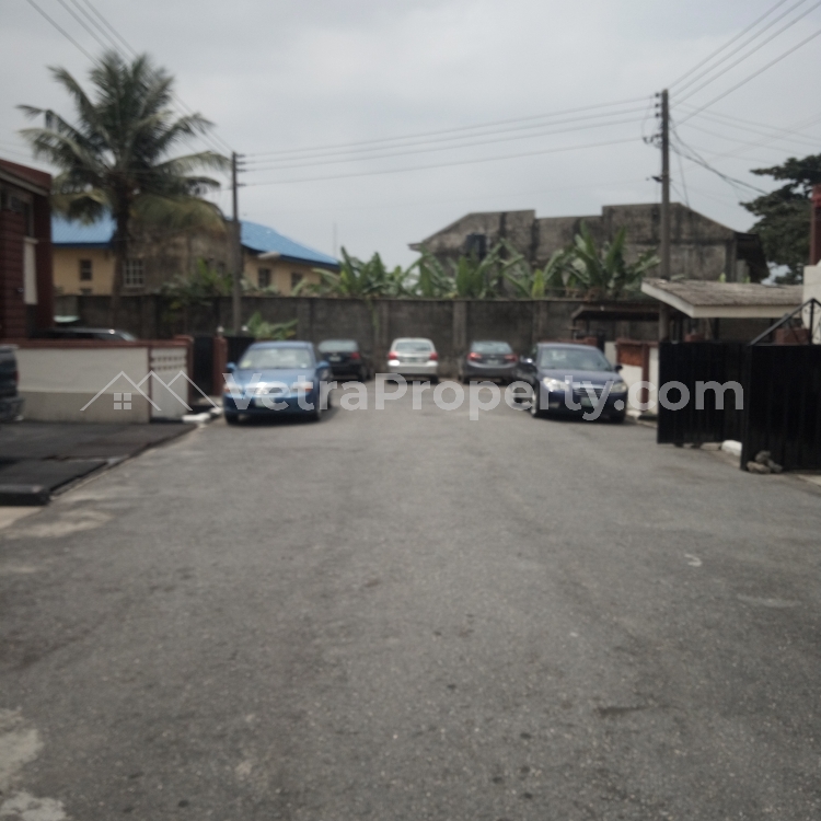 Image 1 Title