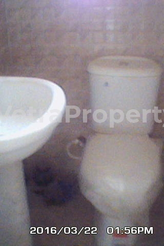  Executive 2 Bedroom Flat With Master Bedr00m,,,,  2 bedroom Flat for Rent Magodo Lagos Vetra  Property