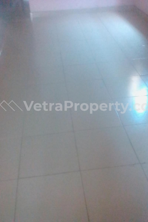  Big Shop/office Space,,with T0iiet,,,  Shop for Rent Ojodu Lagos Vetra  Property