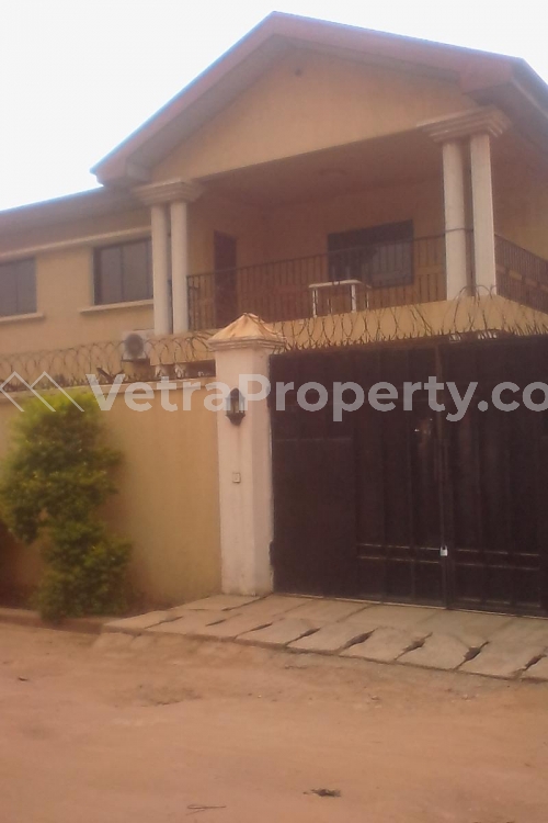  Very Spacious Executive 3bdrm Flat En-suite.....  3 bedroom Flat for Rent Ojodu Lagos Vetra  Property