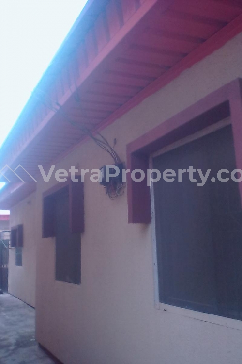  Demolishable Bungalow......  Land for Sale Ogba Lagos Vetra  Property