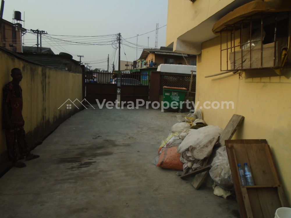  2 Bedroom Flat Office Space With An Ample Parking Space. The Property Is Suitable For 100% Commercial Purpose.  Office Space for Rent Ikeja Lagos Vetra  Property