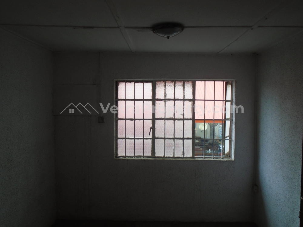 Image 1 Title