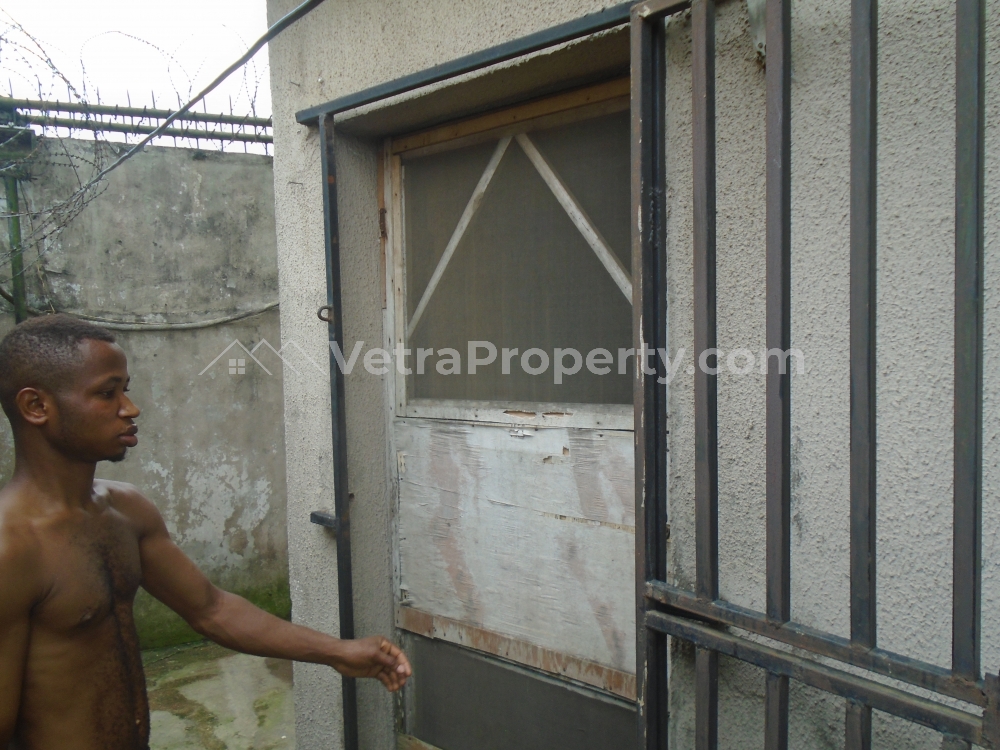  Room Self Contain For Letting At Onipetesi Estate,mangoro,ikeja.the Rent Is 250,000 Naira Per Anum,minimum Rent Of 1 Year.the Property Is Suitable For 100% Residential Purpose.  Self Contain for Rent Ikeja Lagos Vetra  Property