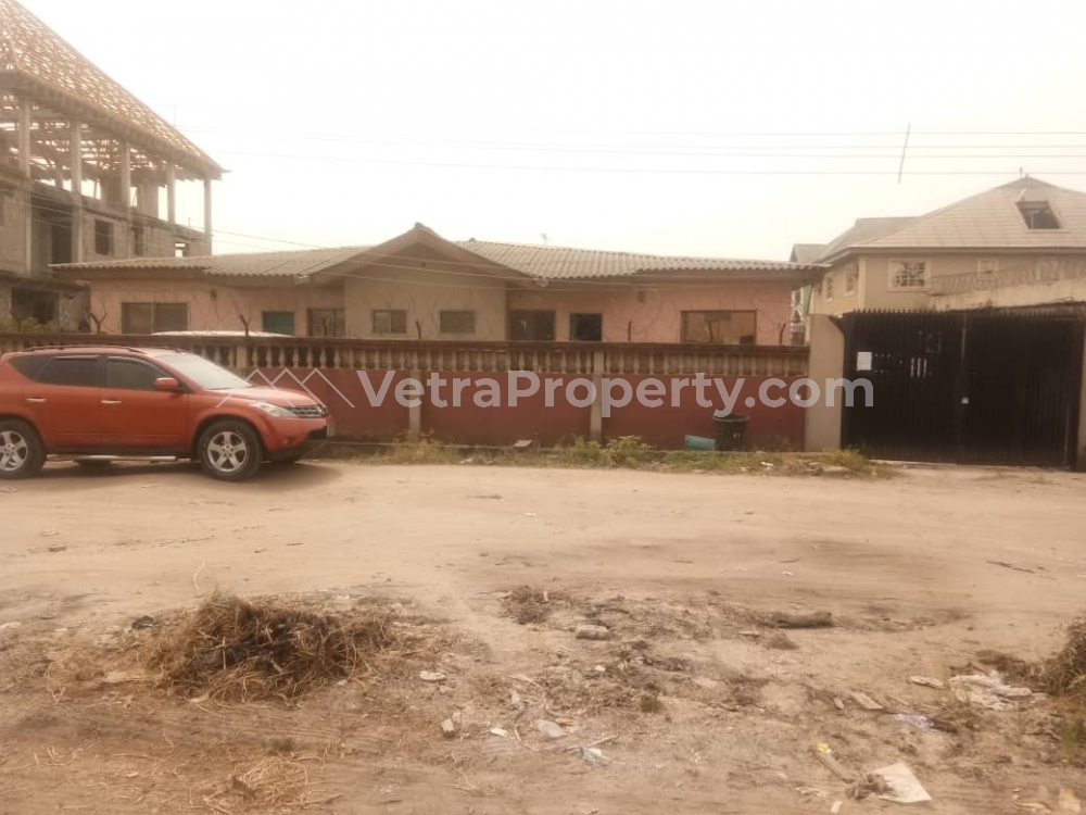  Decent 2units Of 4bedroom Semi Detached Bungalows Plus 2units Of Mini Flat On 900sqm Plot Of Land  4 bedroom Semi-Detached Duplex for Sale Lagos Island Lagos Vetra  Property