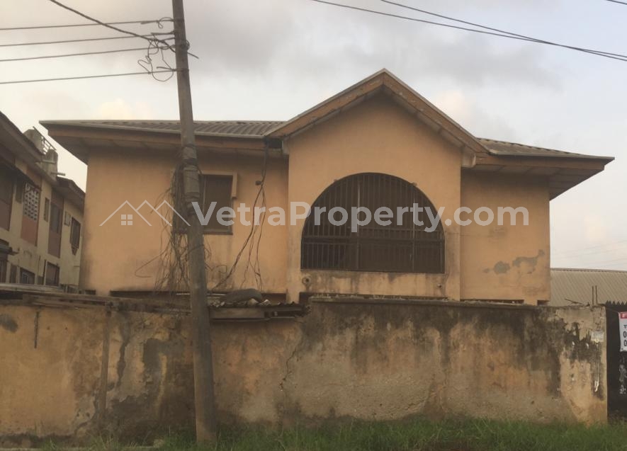  A Storey Building Consisting Of 2 No 3 Bedroom Flat And 2 No 1 Bedroom Flat, Sitting On A Full Plot Of Land , Situated At At Akoka Yaba. Title: C Of O Price: 30million (asking)  Blocks of Flats for Sale Yaba Lagos Vetra  Property