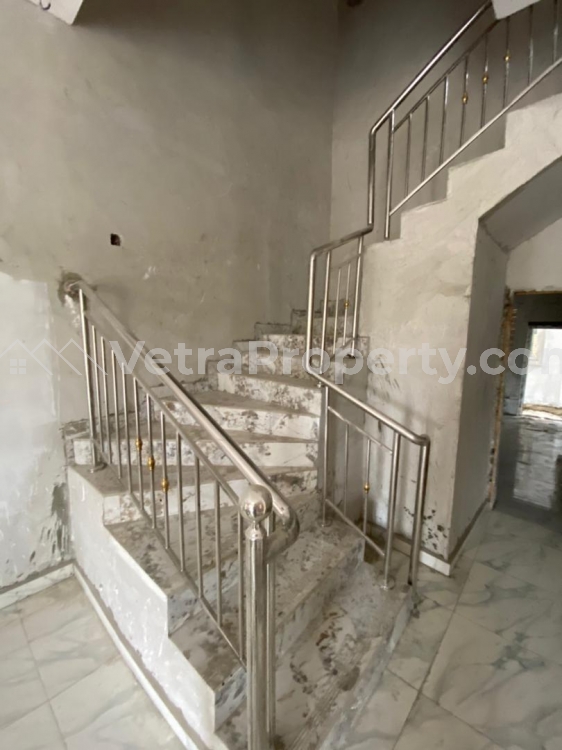 Image 1 Title