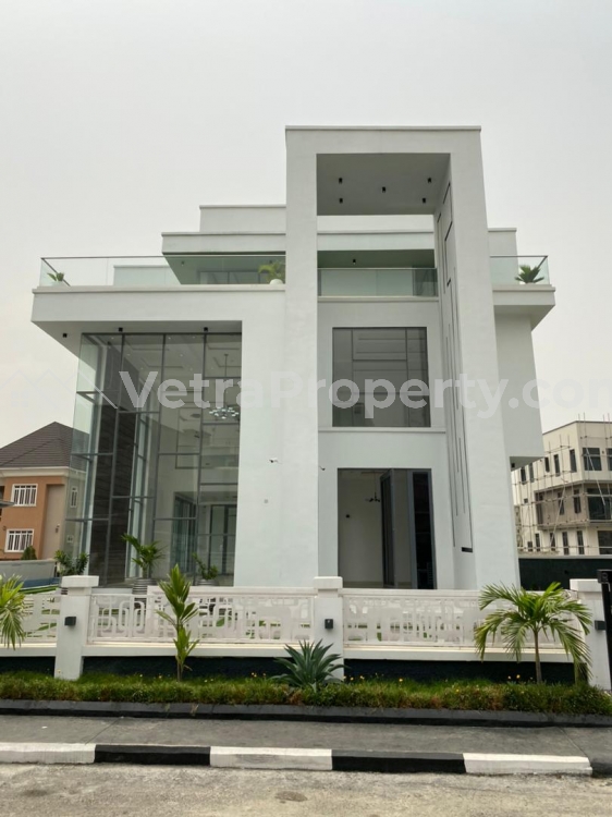 Image 1 Title