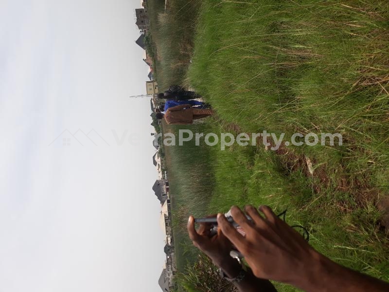 Image 1 Title