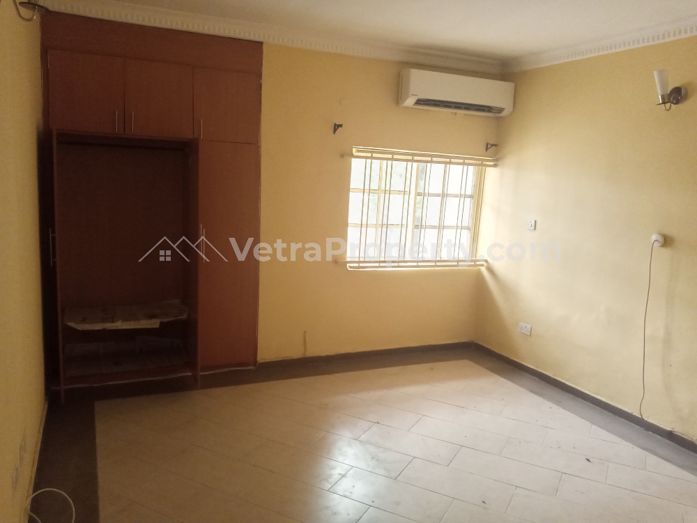  Well Finished 3 Bedroom Flat With A Bq, Attached With Ac And Generator  Flat for Rent Wuse 2 Abuja Vetra  Property