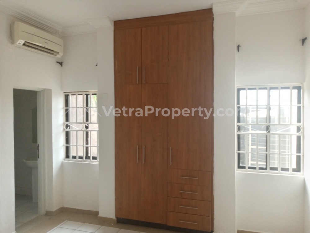  Well Finished 3 Bedroom Flat With A Bq, Attached With Ac, Generator, Swimming Pool And Gym  3 bedroom Flat for Rent Wuse 2 Abuja Vetra  Property