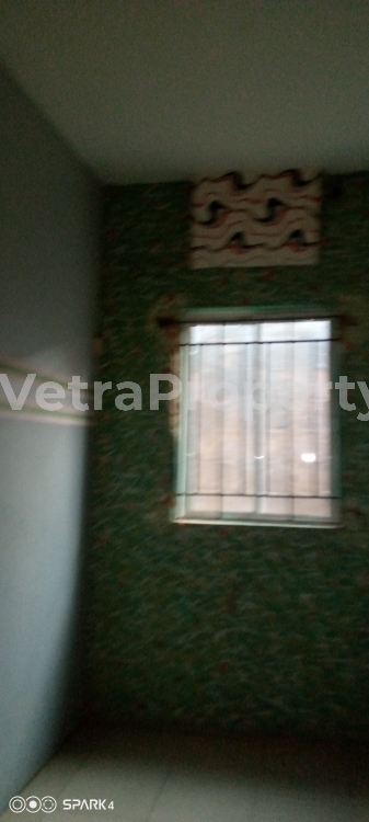 Image 1 Title