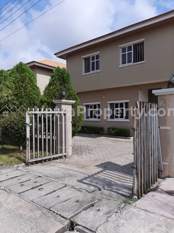  4 Bedroom Fully Detached Duplex With A Room B/q.  4 bedroom Detached Duplex for Sale Ajah Lagos Vetra  Property
