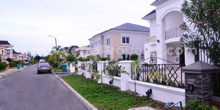 Image 1 Title