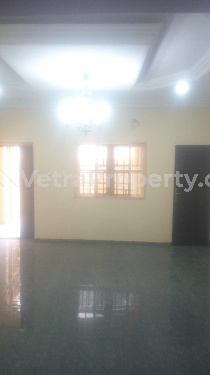  Luxury Finished And Recently Vacated 3bedroom Flat  3 bedroom Self Contain for Rent Kubwa Abuja Vetra  Property
