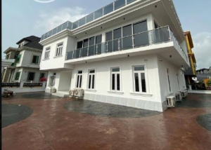 Image 1 Title