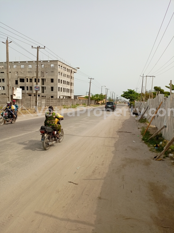 Image 1 Title