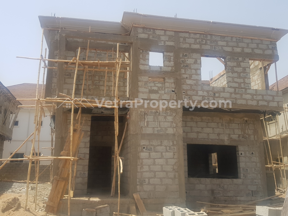  4 Bedroom Duplex With Boys Quaters At 