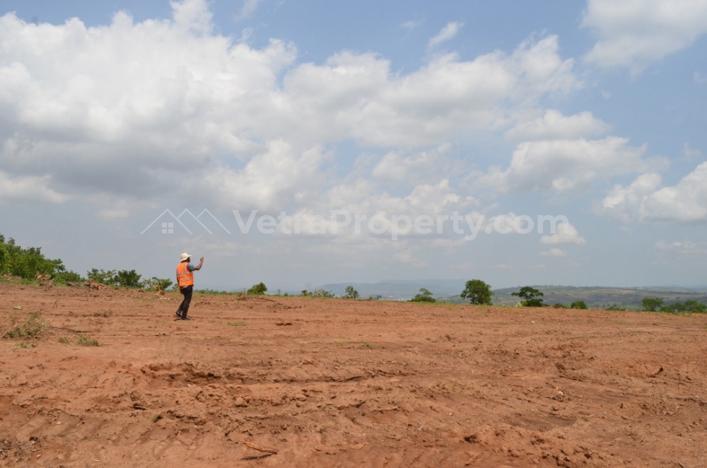  Few Hilltop Estate Plots/ Building Left  600 Meter Square of Land for Sale Apo Abuja Vetra  Property