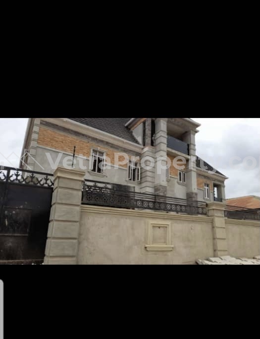  Newly Built 3bed Room Flat At Akoto Estate, Elebu Oluyole Extension 500k Rent And Service Charge 75k  3 bedroom Flat for Rent Ibadan Oyo Vetra  Property