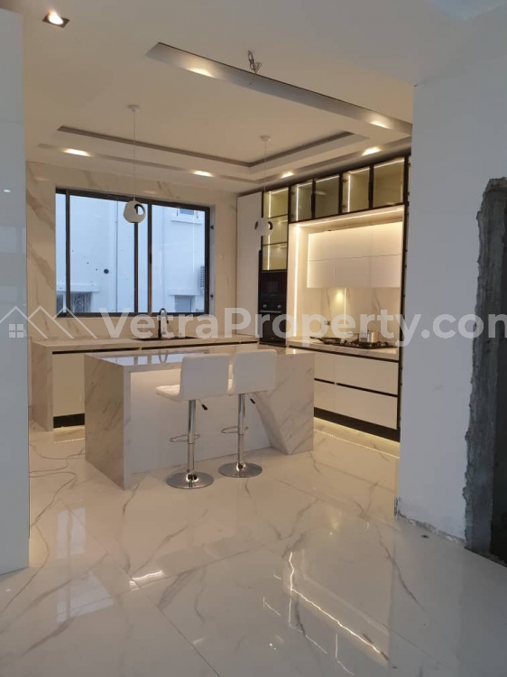 Image 1 Title