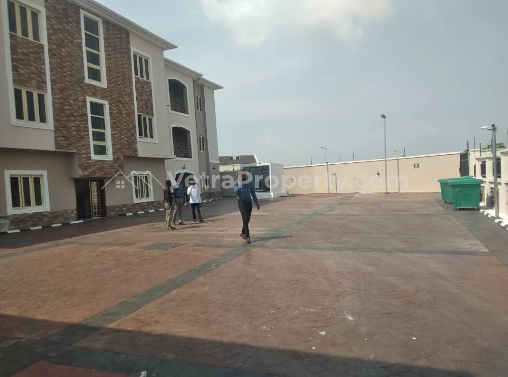 Image 1 Title