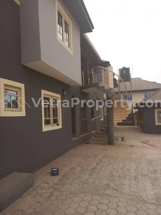  3bed Room Flat At Opeere Podo Road, New Garage. 450k And 500k Rent Respectively  Flat for Rent Ibadan Oyo Vetra  Property