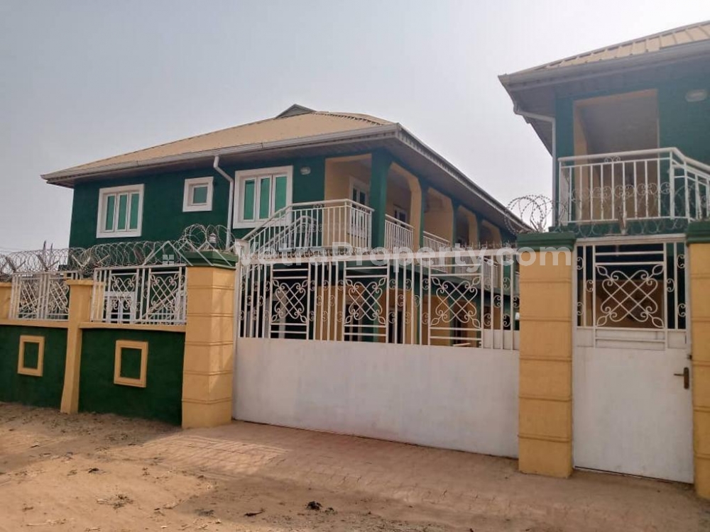  Lovely Room And Parlour  Flat for Rent Ibadan Oyo Vetra  Property