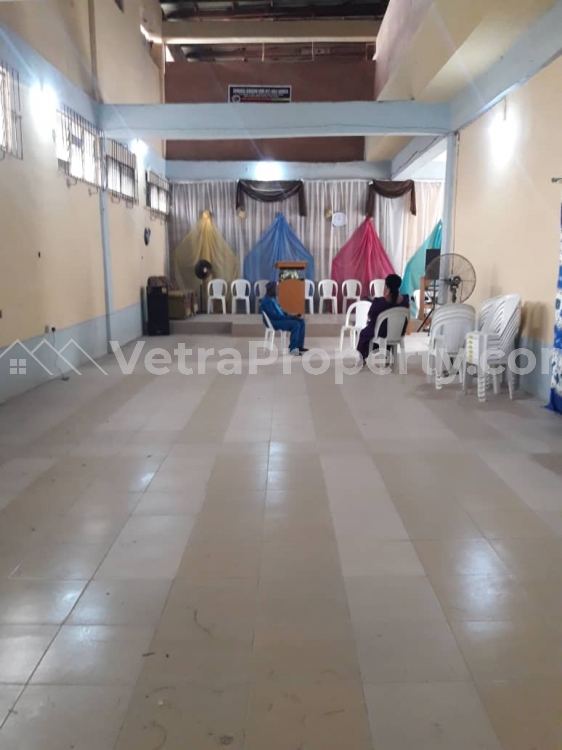  Big Hall/ Warehouse Suitable For Office, Shop, Commercial Purposes  Commercial Property for Rent Ibadan Oyo Vetra  Property